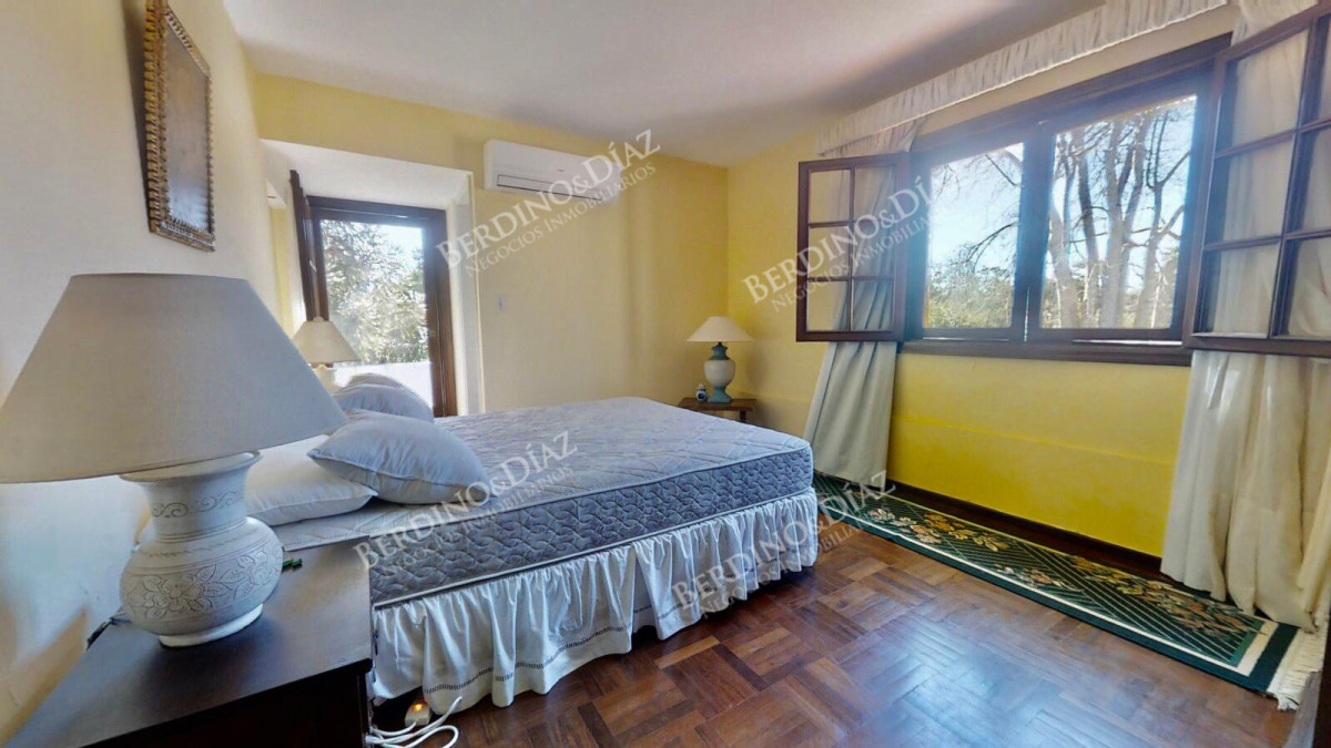 Casa ID.710 - Importante Residencia en Golf de 1 hectarea de parque