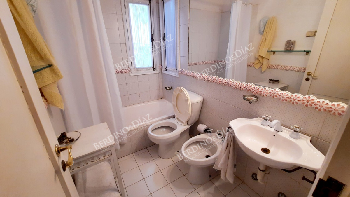 Casa ID.851 - Casa en venta cerca del mar y con vista  en La Barra 