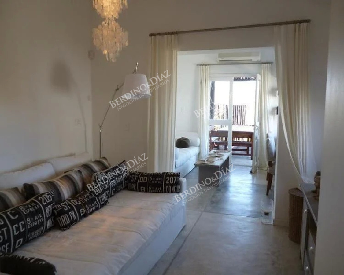Casa ID.2279 - Casa en venta en las grutas con vista al mar