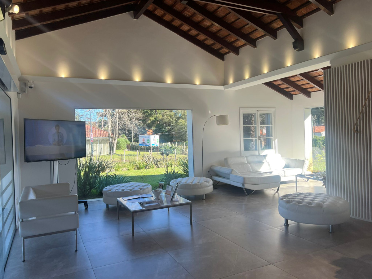 Casas #131 en Venta 