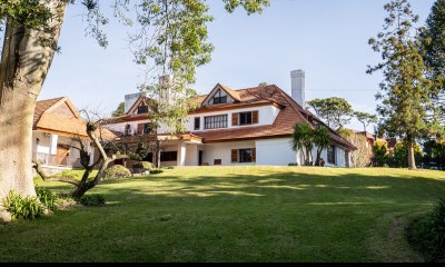 Importante Residencia en Golf de 1 hectarea de parque