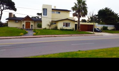 Casa a pasos de la Playa Mansa