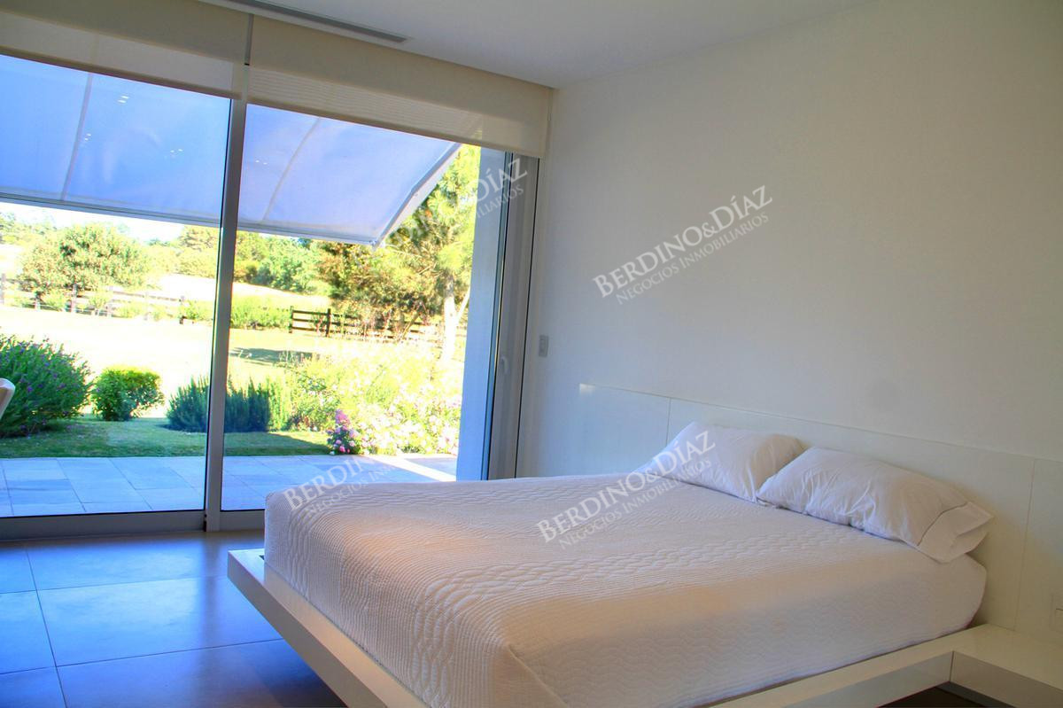 Chacra ID.2164 - Chacra en venta en Punta Piedras Punta del Este 