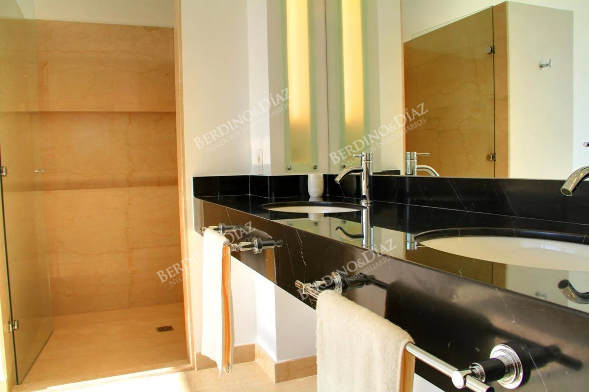 Chacra ID.2164 - Chacra en venta en Punta Piedras Punta del Este 
