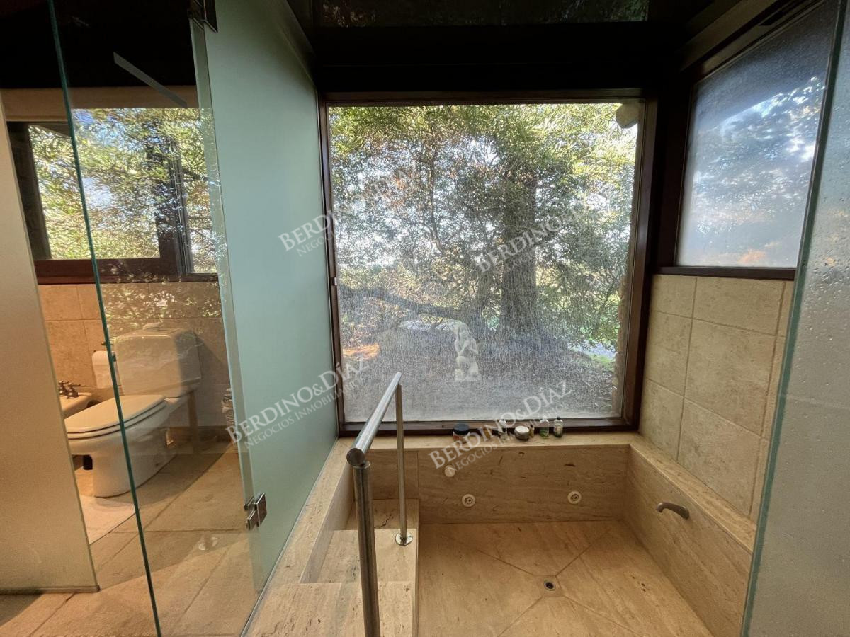 Chacra ID.2332 - Chacra en venta 17 hectareas con casa sobre Laguna del Sauce
