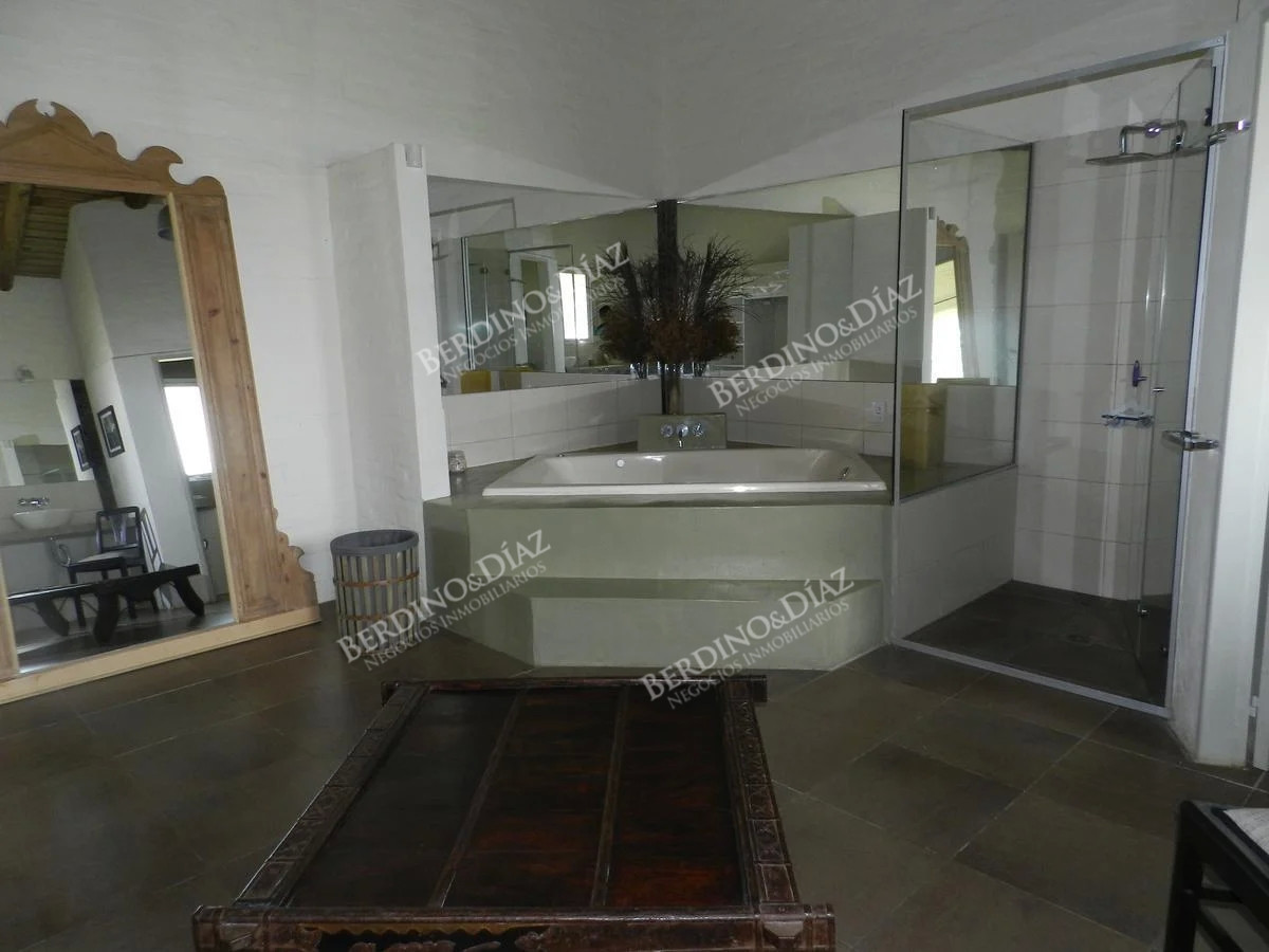 Chacra ID.2127 - Chacra Casa de campo en venta  La Barra Maldonado 5 hectareas