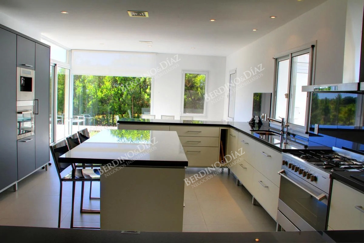 Chacra ID.2164 - Chacra en venta en Punta Piedras Punta del Este 
