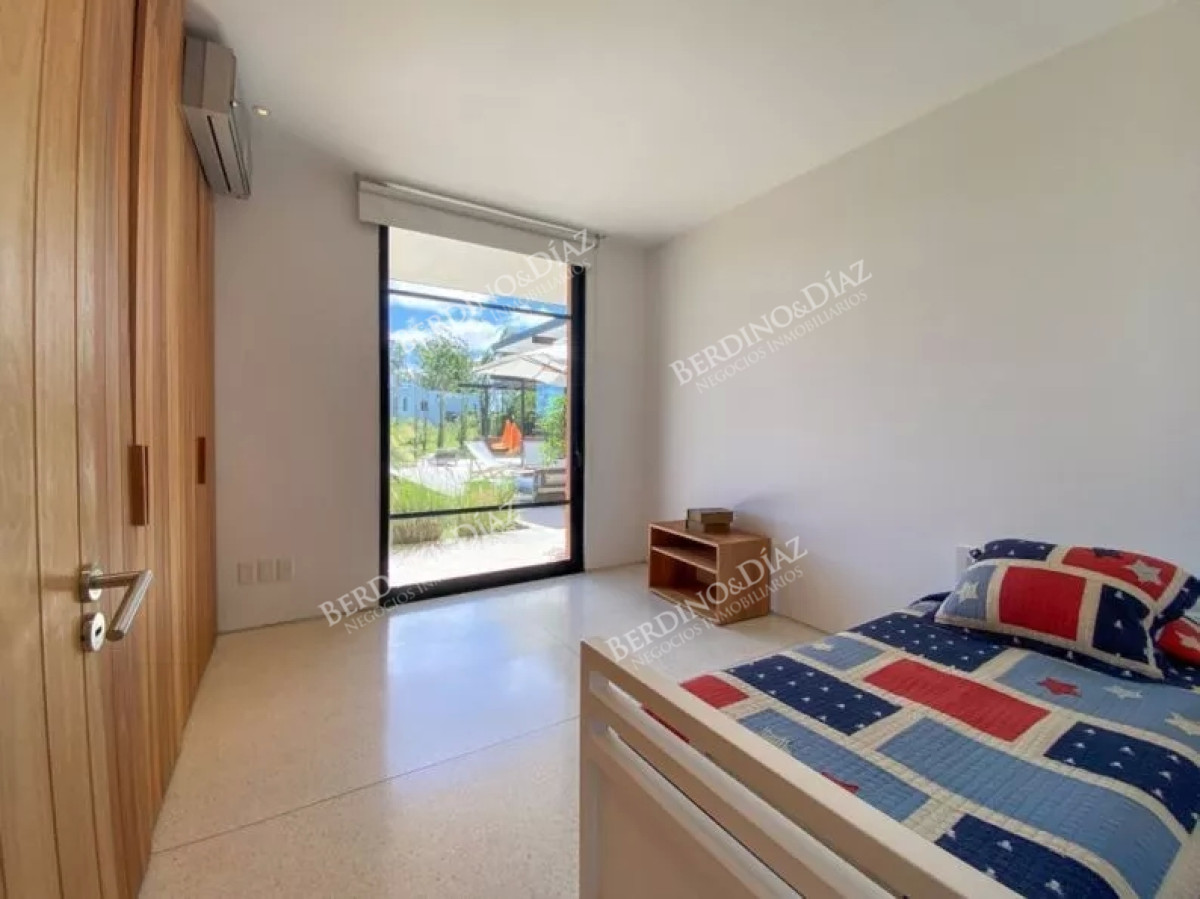 Chacra ID.2337 - Chacra con casa en venta en Barrio El Quijote La Barra