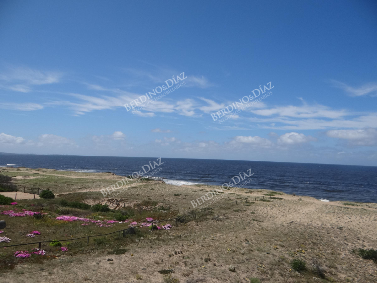 Chacra ID.2380 - Chacra en venta con 300 metros frente al mar Sauce de Portezuelo