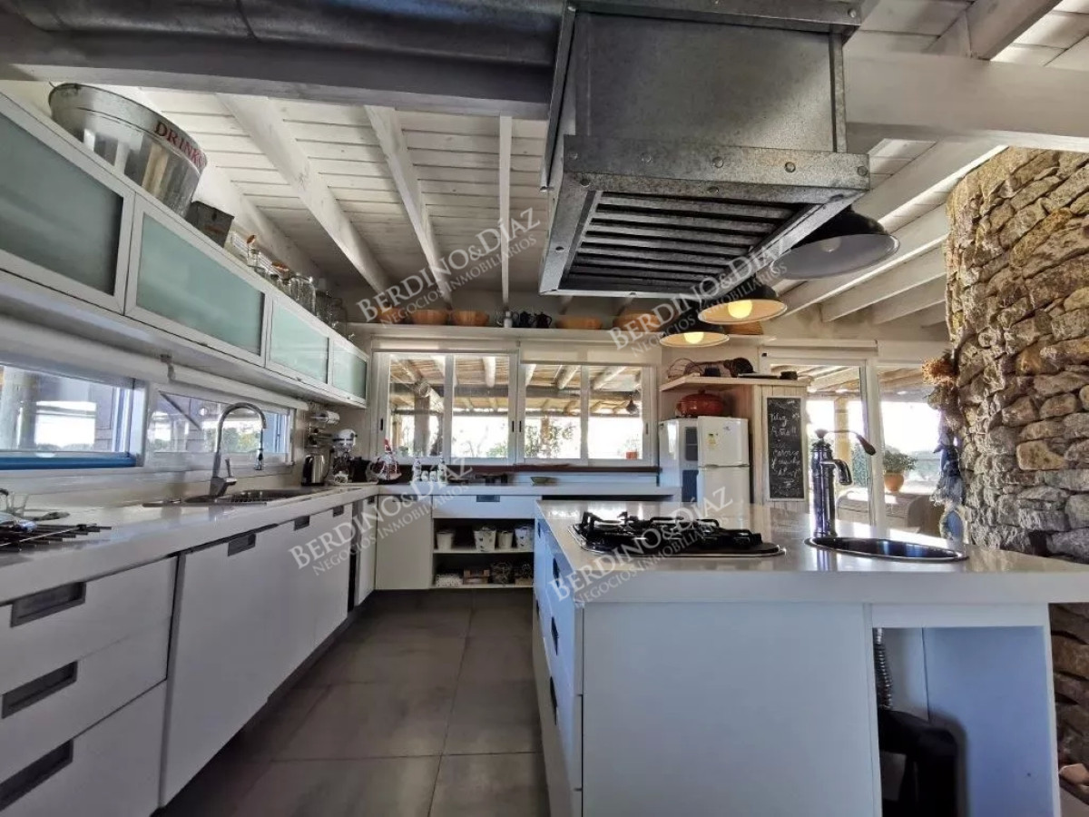Chacra ID.2340 - Chacra en venta Laguna del Sauce con casa 9 hectareas 