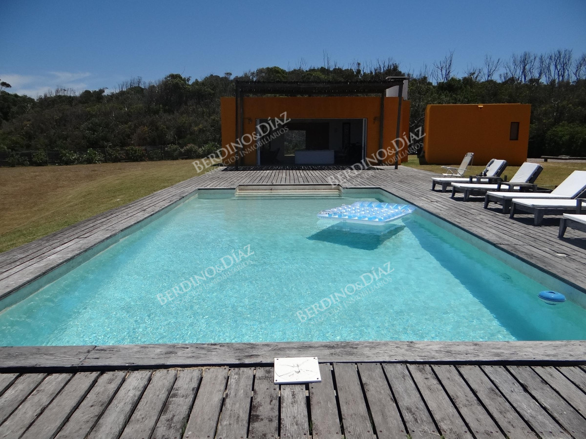 Chacra ID.2380 - Chacra en venta con 300 metros frente al mar Sauce de Portezuelo