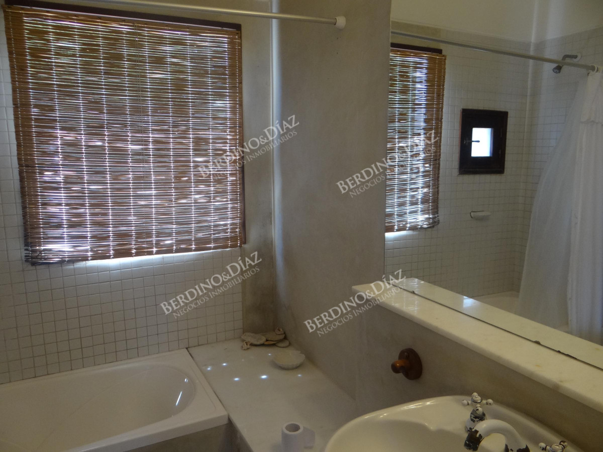 Chacra ID.2380 - Chacra en venta con 300 metros frente al mar Sauce de Portezuelo