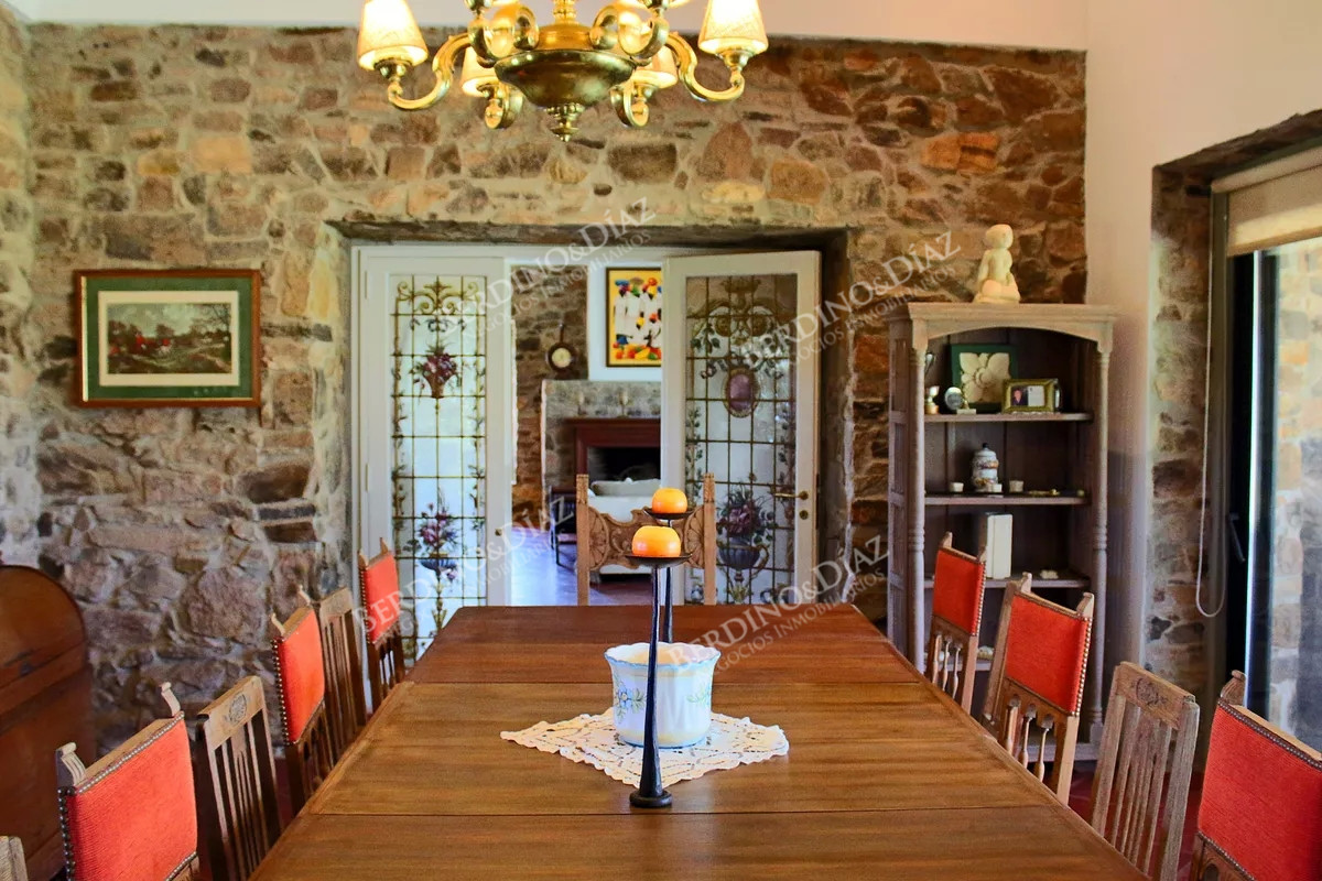 Chacra ID.2341 - Chacra en venta Pueblo Eden de 5 hectareas con casa de Piedra