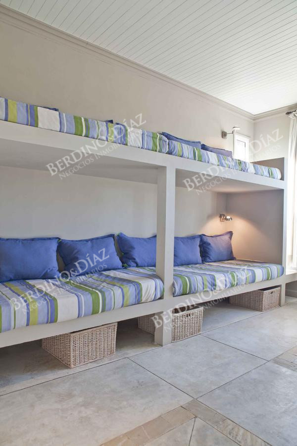 Chacra ID.2209 - Chacra estilo contemporaneo en venta en ( consulte precio )
