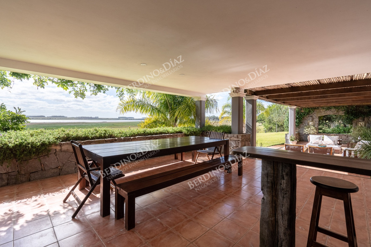 Chacra ID.2371 - Chacra con hermosa casa en venta con vista a Laguna Anastasio Jose Ignacio