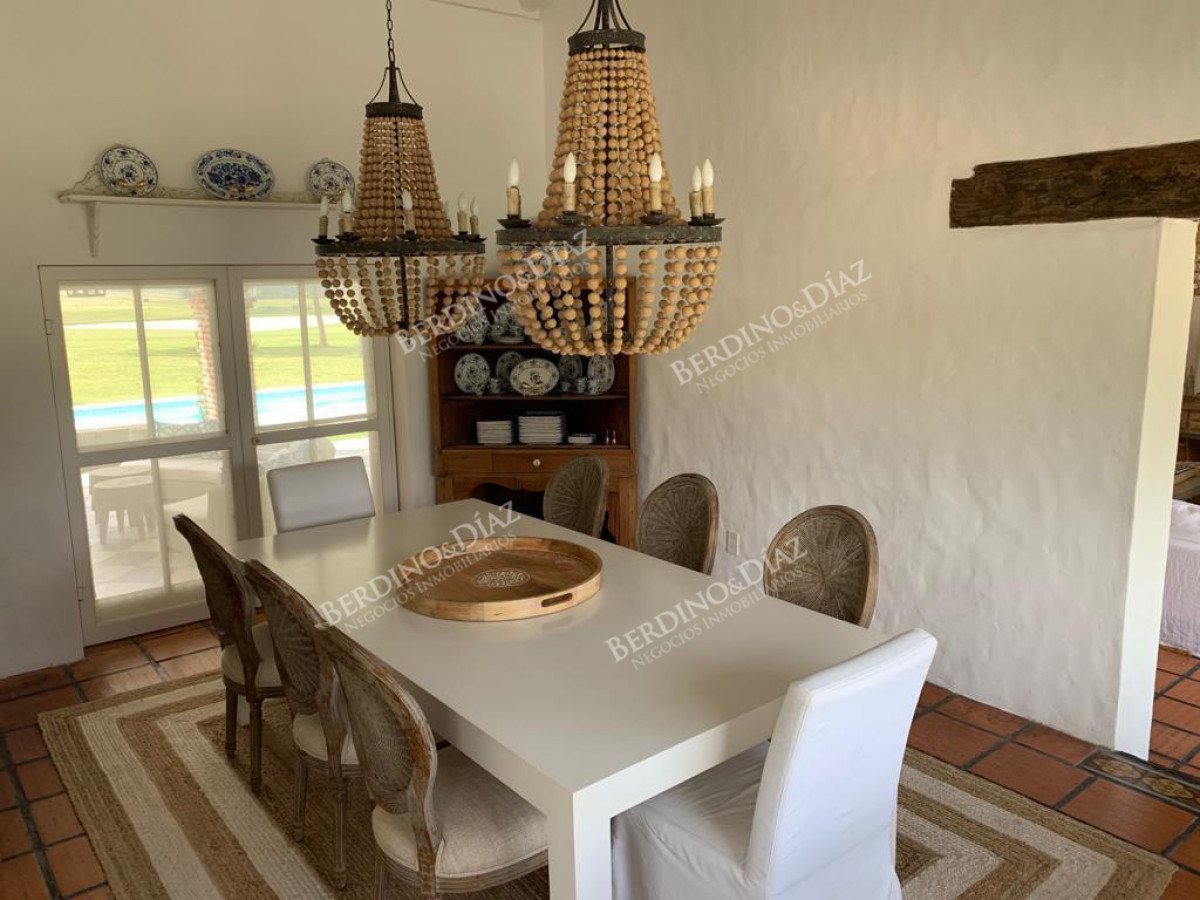 Chacra ID.2365 - Chacra maritima en venta Jose Ignacio con casa estilo Campiña