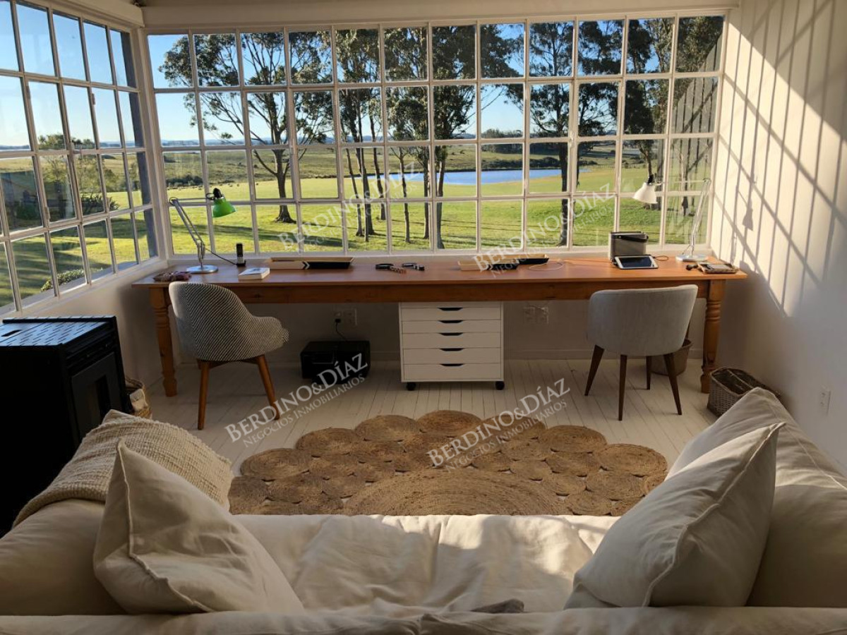 Chacra ID.2365 - Chacra maritima en venta Jose Ignacio con casa estilo Campiña