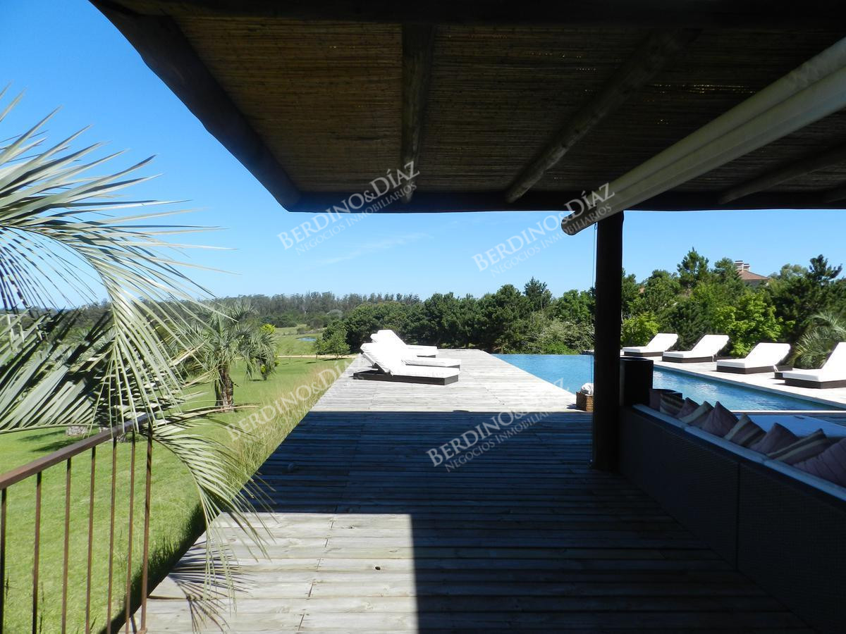 Chacra ID.2136 - Casa chacra en venta en Fraccionamiento La Morada