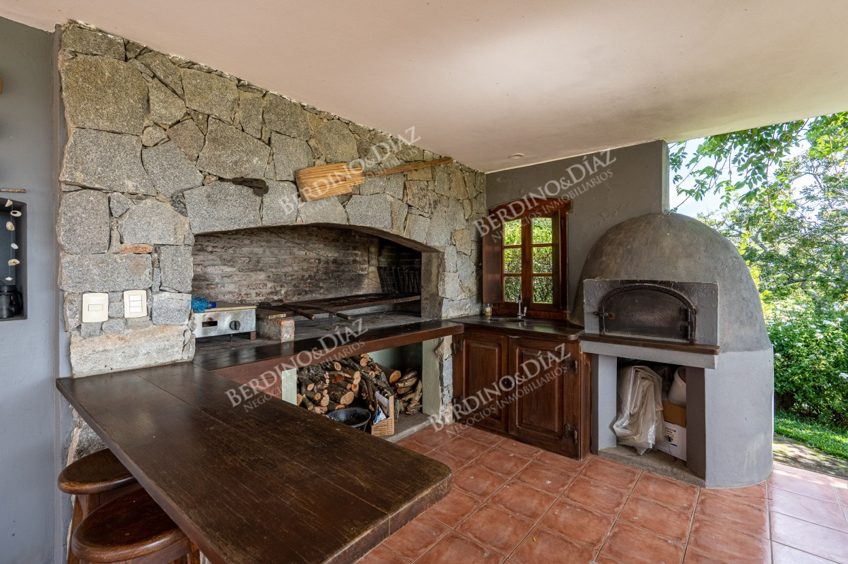 Chacra ID.2371 - Chacra con hermosa casa en venta con vista a Laguna Anastasio Jose Ignacio