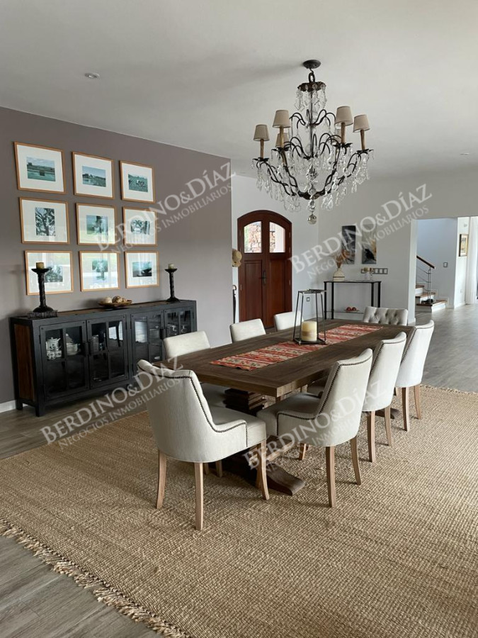 Chacra ID.2370 - Chacra en Cerros Azules en venta de 86 hectareas con hermosa Finca