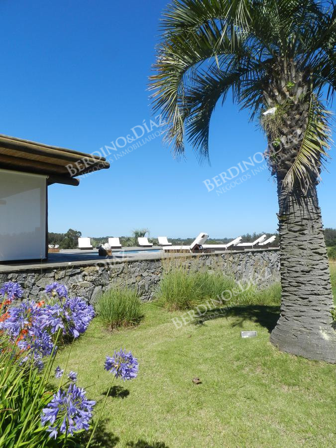 Chacra ID.2136 - Casa chacra en venta en Fraccionamiento La Morada