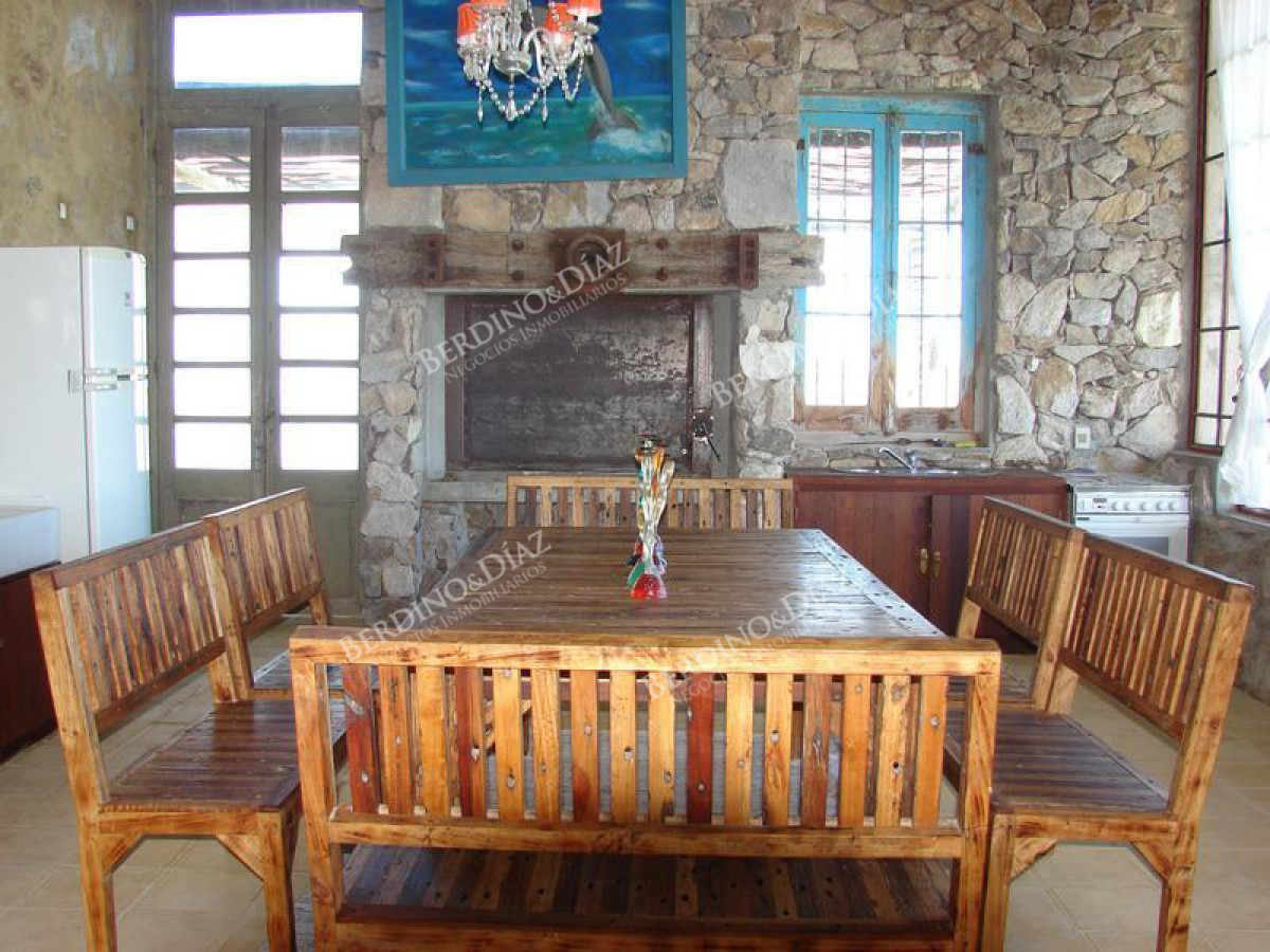 Chacra ID.2218 - Chacra espectacular construida en piedra en venta en La Barra