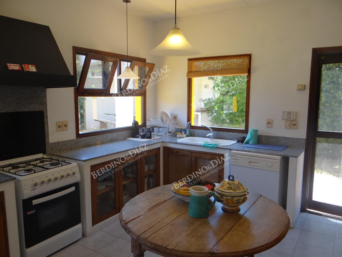 Chacra ID.2380 - Chacra en venta con 300 metros frente al mar Sauce de Portezuelo