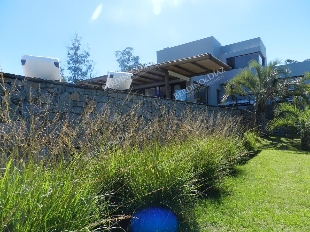 Chacra ID.2136 - Casa chacra en venta en Fraccionamiento La Morada