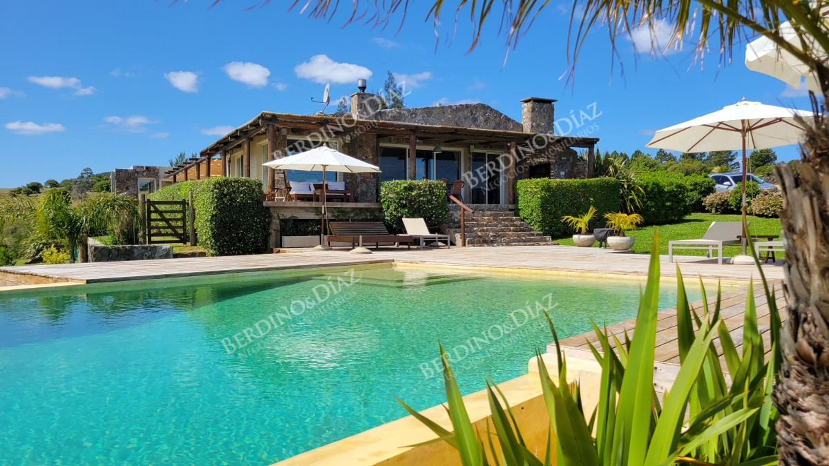 Chacra ID.2375 - Chacra campo de 16 hectareas en venta Zona Pueblo Eden