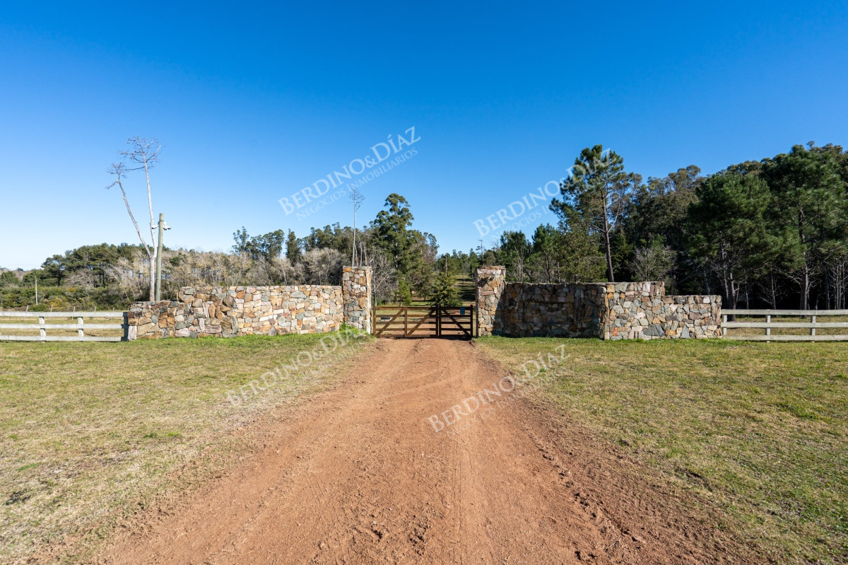 Chacra ID.2379 - Chacra en venta de 7 hectareas en la Bahia de Laguna del Sauce