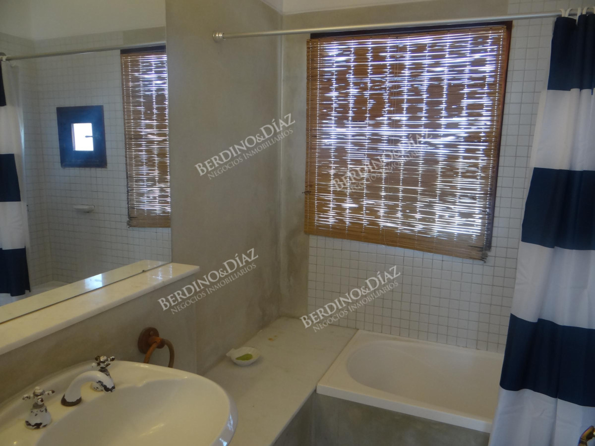 Chacra ID.2380 - Chacra en venta con 300 metros frente al mar Sauce de Portezuelo