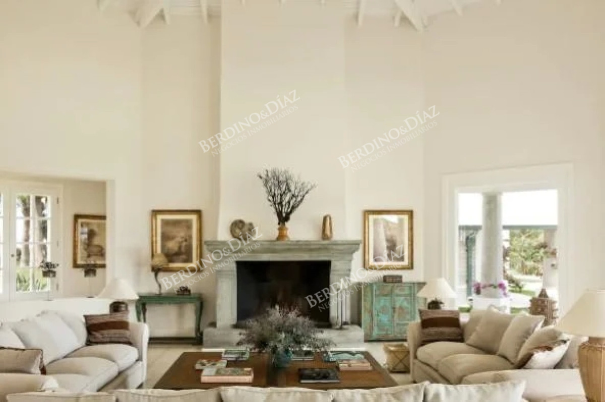 Chacra ID.2242 - Residencia magnifica en venta Chacra 6 dormitorios La Barra