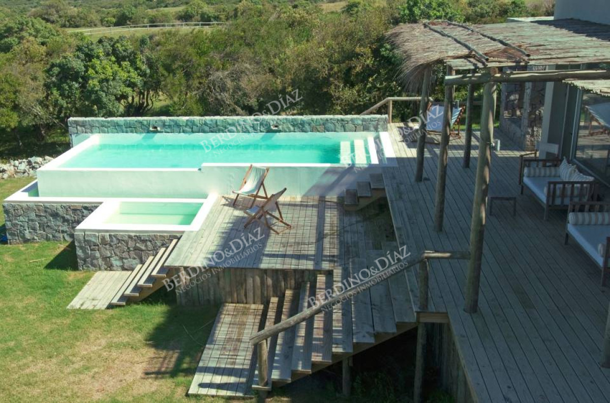 Chacra ID.2381 - Chacra a estrenar en venta en Medellin Jose Ignacio  frente al mar
