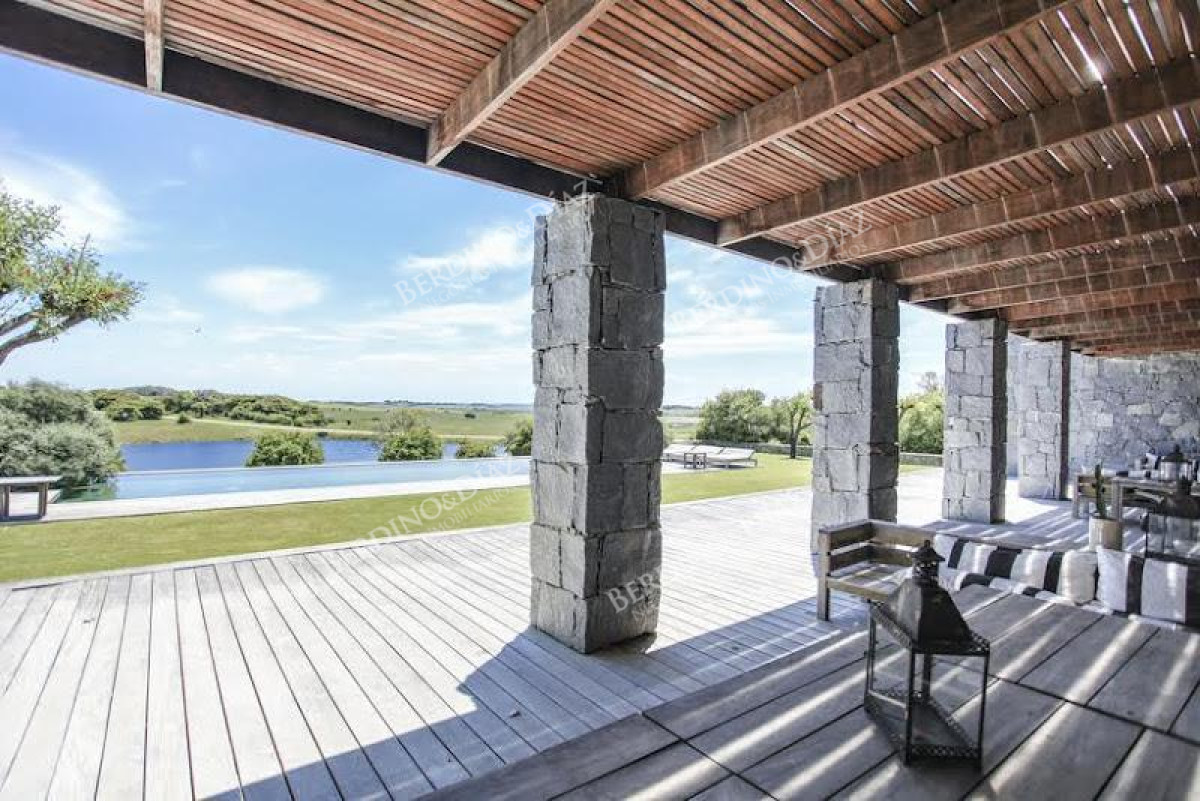 Chacra ID.2217 - Chacra en venta en la rivera de la LagunaJose ignacio 