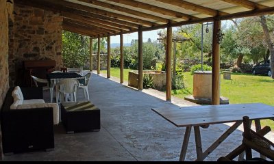 Chacra en venta Pueblo Eden de 5 hectareas con casa de Piedra