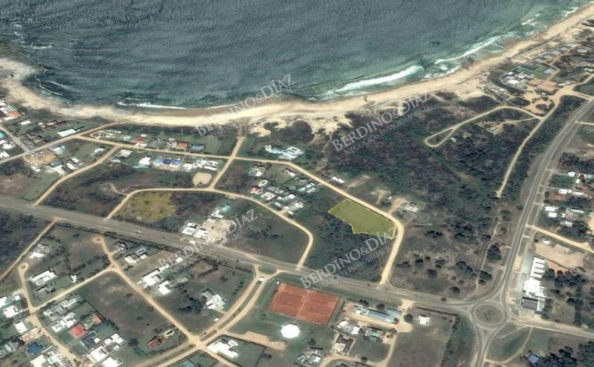 Terreno ID.2292 - LOTE EN JOSE IGNACIO CON VISTA AL MAR VENTA