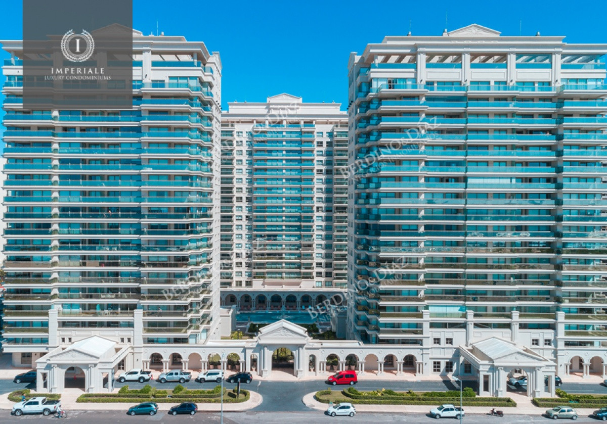 Apartamento ID.74 -  Apartamento en venta Torre Imperiale ePunta del Este