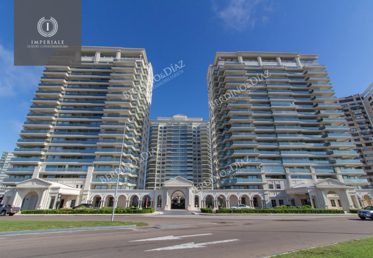 Apartamento ID.74 -  Apartamento en venta Torre Imperiale ePunta del Este