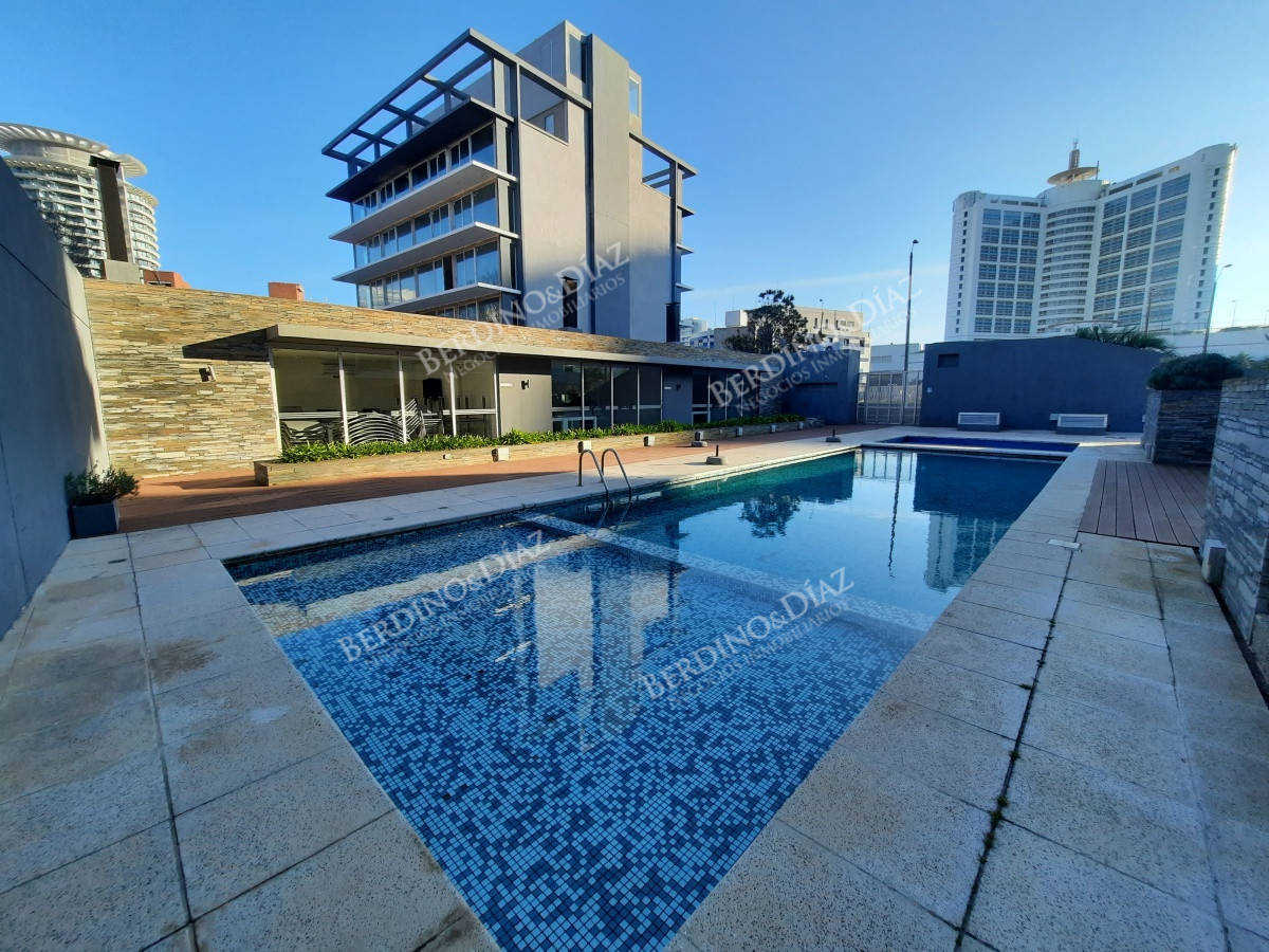 Apartamento ID.1075 - PentHouse con parrillero en la Parada 4 de la Mansa