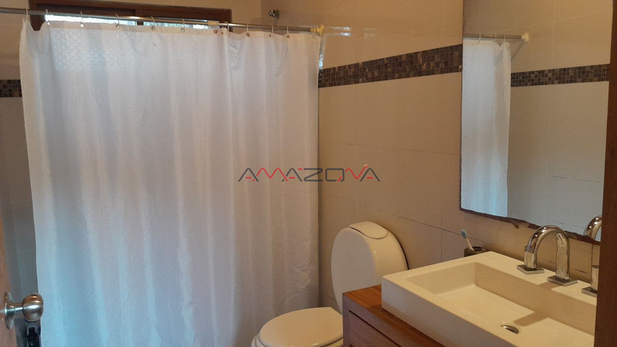 Casa ID.5683 - Club del Lago. Oportunidad!!