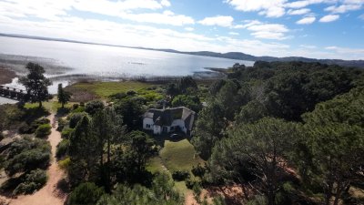 Club del Lago con vista 