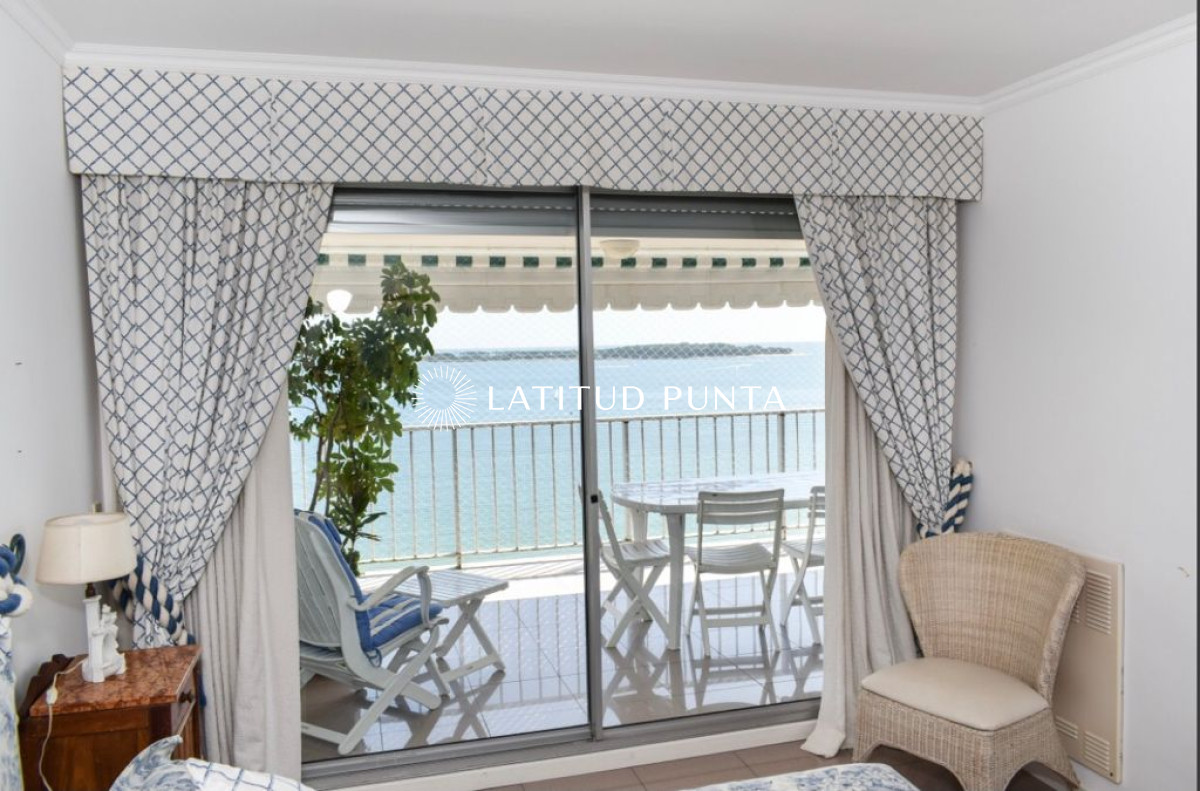 Piso alto en Mansa, 3 dormitorios - GoPunta - Portal Inmobiliario de Punta del Este - Maldonado
