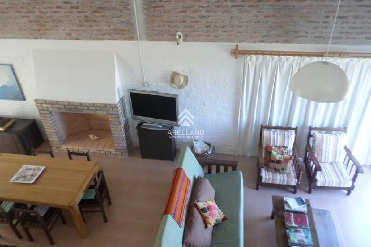 Casa ID.5003 - Oportunidad en Ocean Park!!