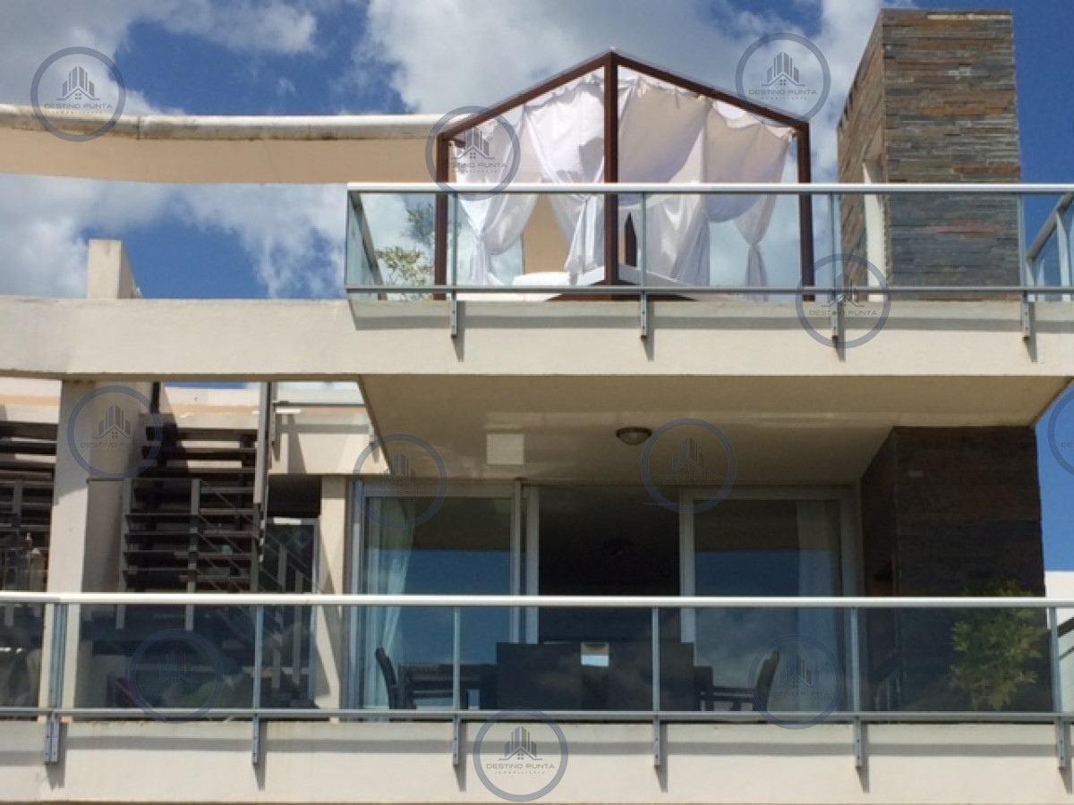 Apartamento ID.2456 - Oportunidad en Venta, Apartamento de 2 Dormitorios con Vista al Mar,, Punta Ballena