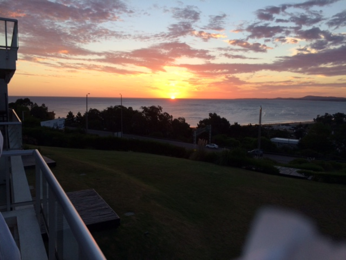 Oportunidad en Venta, Apartamento de 2 Dormitorios con Vista al Mar,, Punta Ballena