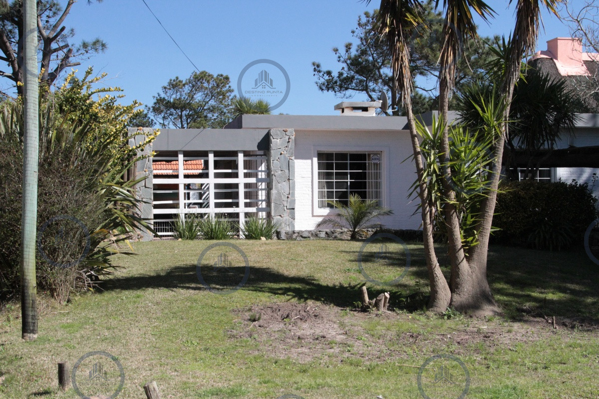 Tio Tom casa en alquiler de temporada con piscina climatizada y 3 dormitorios — fotografía 1