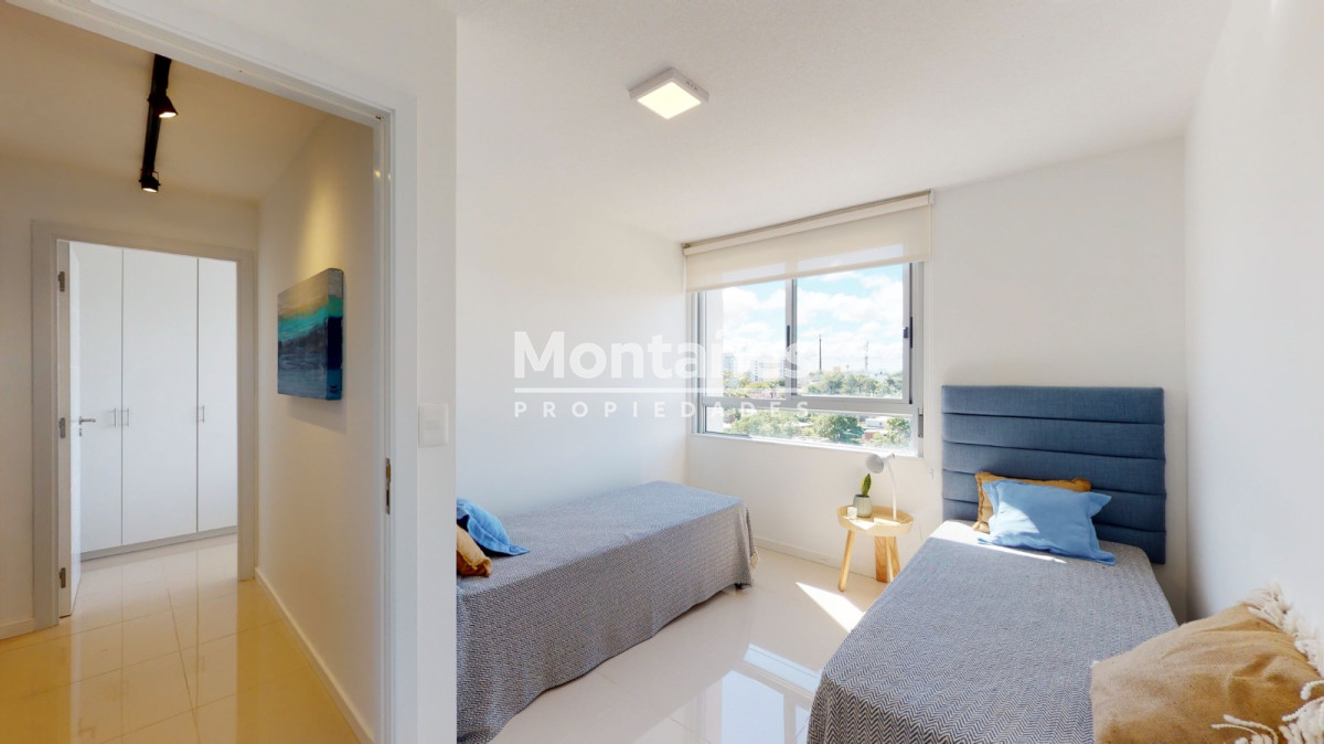 Apartamento ID.10409 - Oportunidad en Torre Cardinal con Renta asegurada