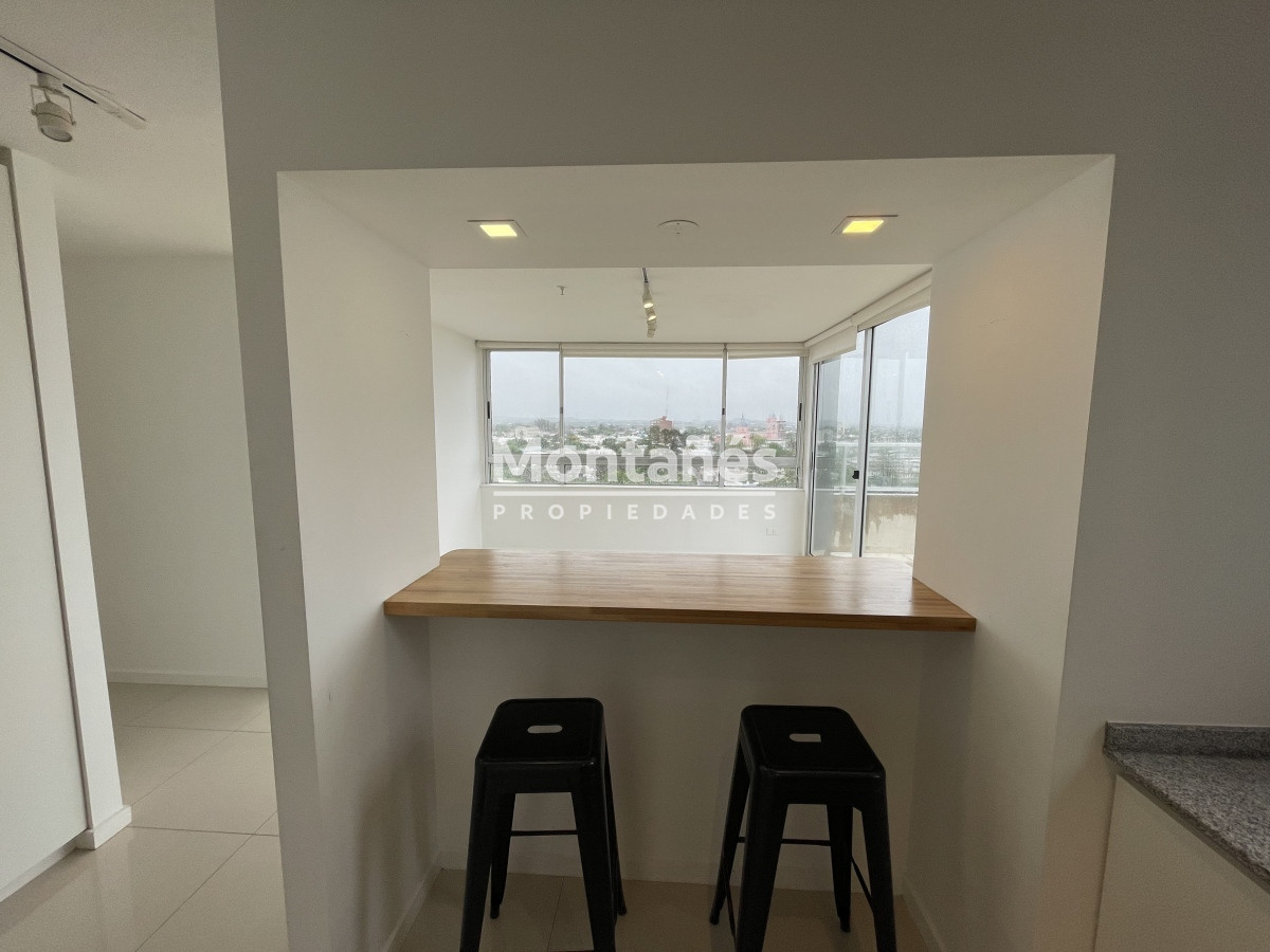 Apartamento ID.10408 - Oportunidad en Torres Cardinal con renta asegurada