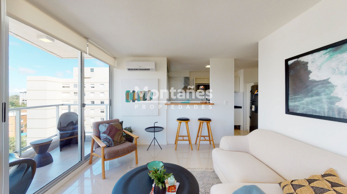Apartamento ID.10409 - Oportunidad en Torre Cardinal con Renta asegurada