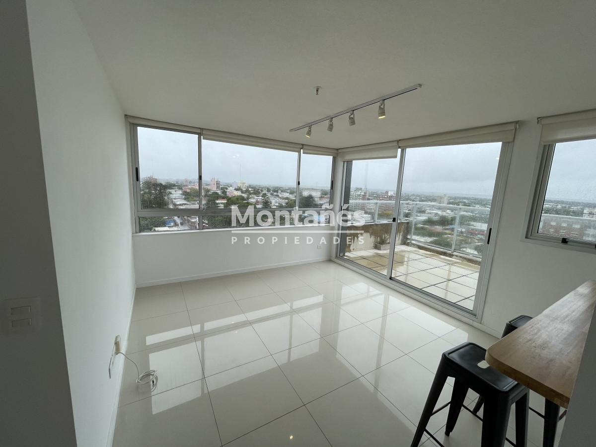 Apartamento ID.10408 - Oportunidad en Torres Cardinal con renta asegurada